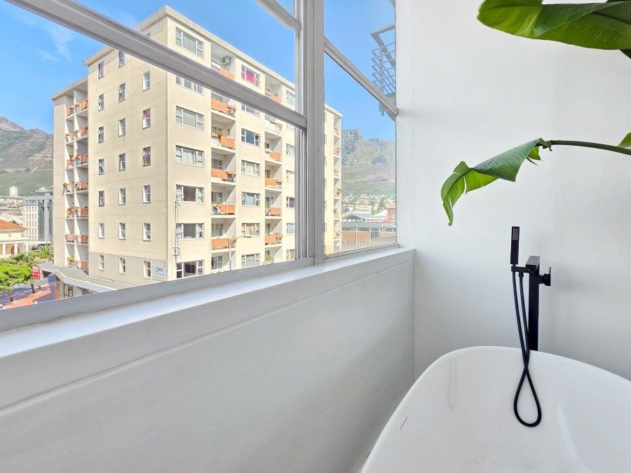 3 Bedroom Property for Sale in Gardens Western Cape